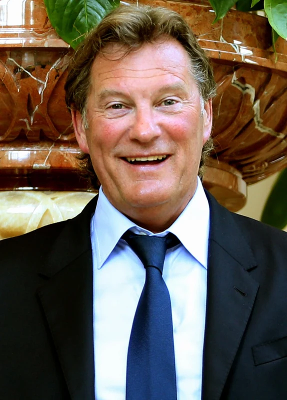 Portrait of Glenn Hoddle